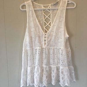 American eagle eyelet blouse size M